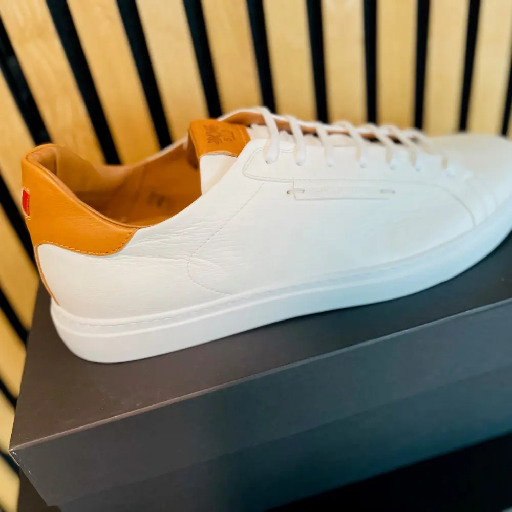 Schuh Aussen