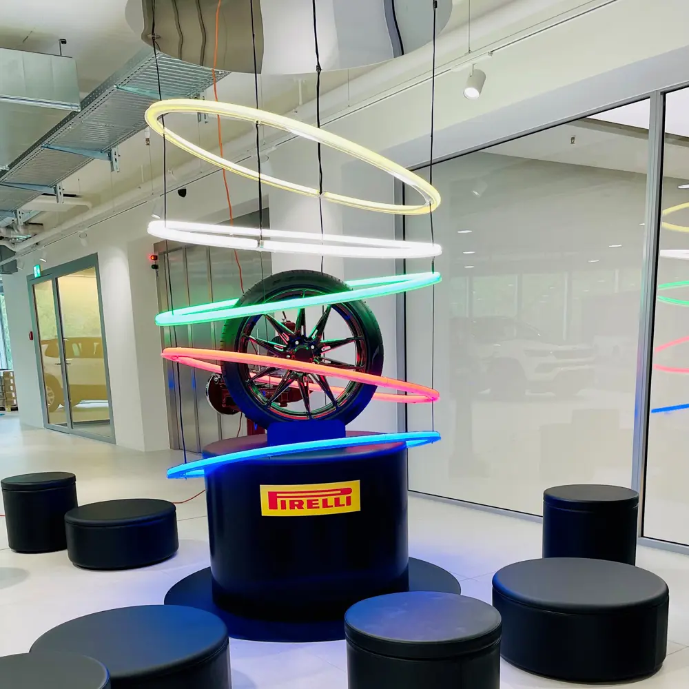 Pirelli Lounge Wolke Pirelli Lounge Wolke