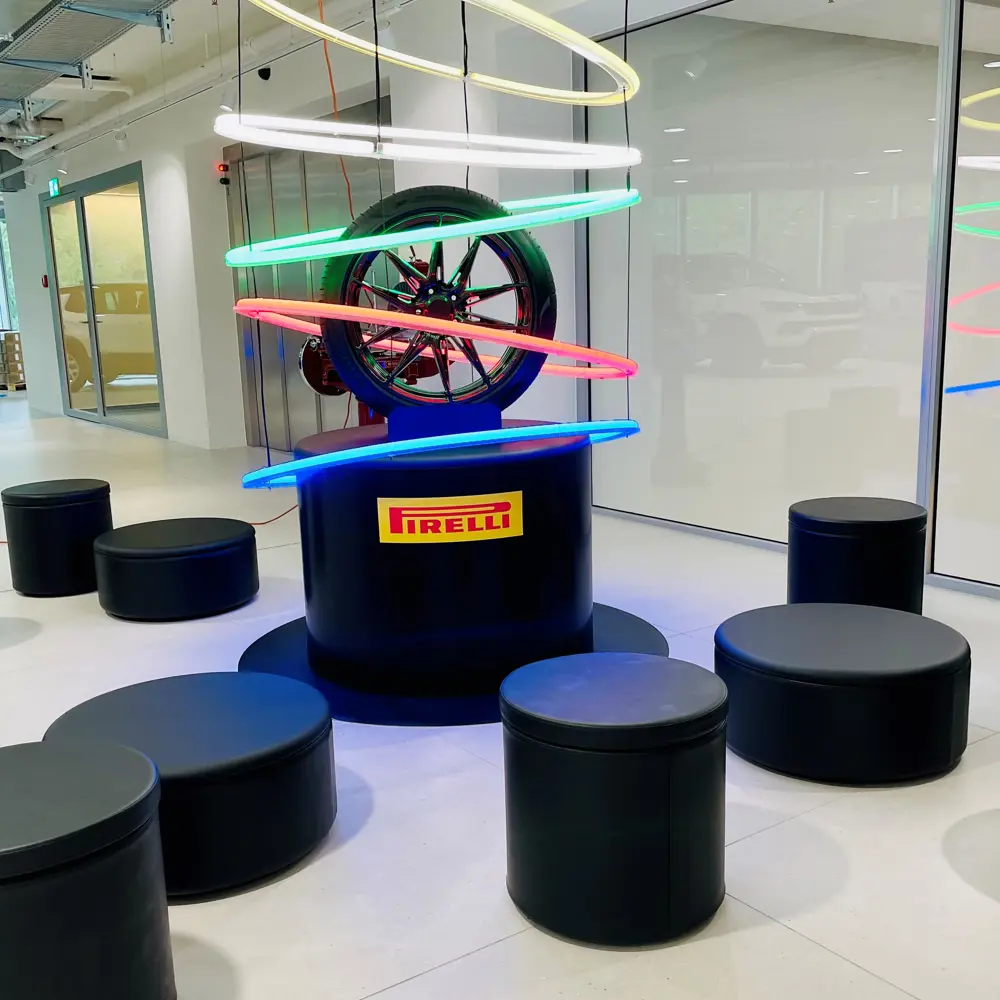Pirelli Lounge