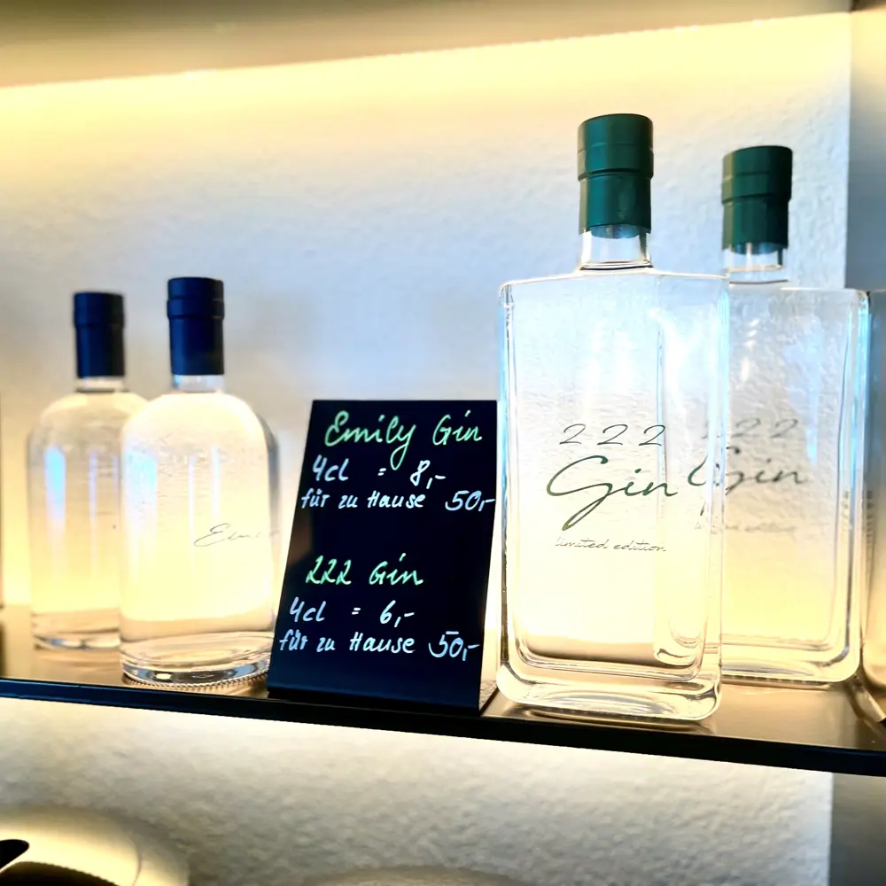 Gin 222